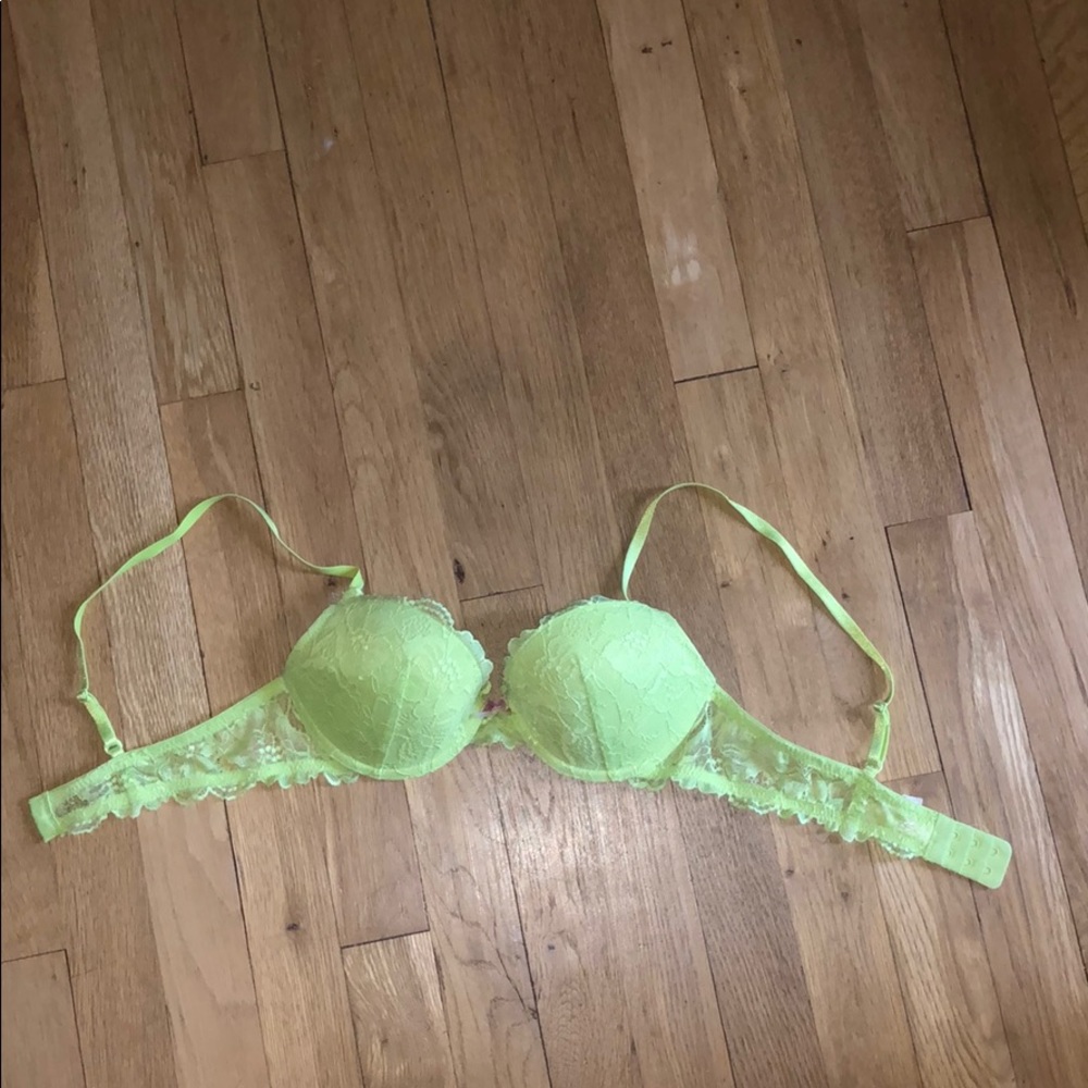 Push up Green lace bra